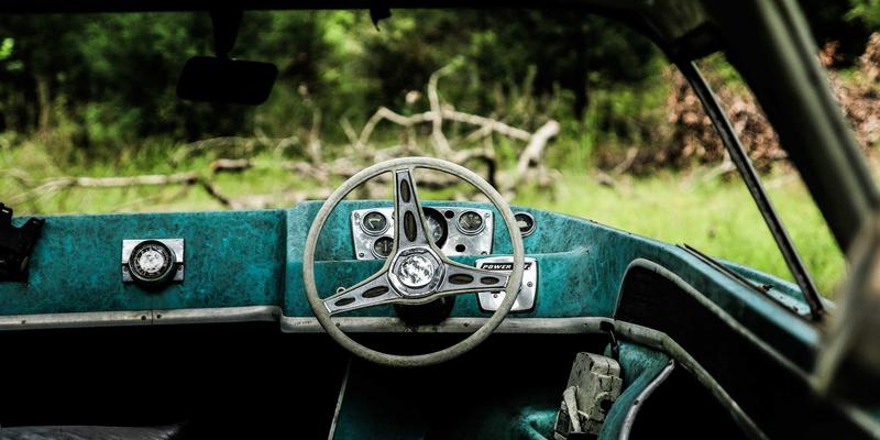 从病毒式传播到文化沉淀：网络迷因如何成为数字时代的集体记忆档案