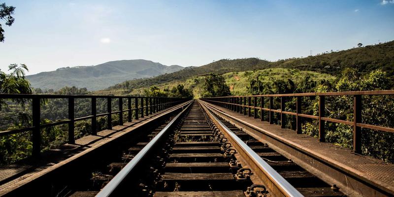 迷因的考古学与生命周期：从兴趣社区到全网爆火，一个网络梗的完整兴衰史